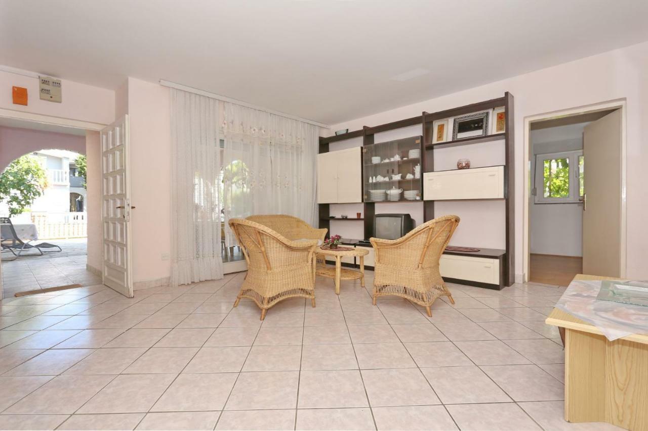 Villa Neyla Vir Extérieur photo