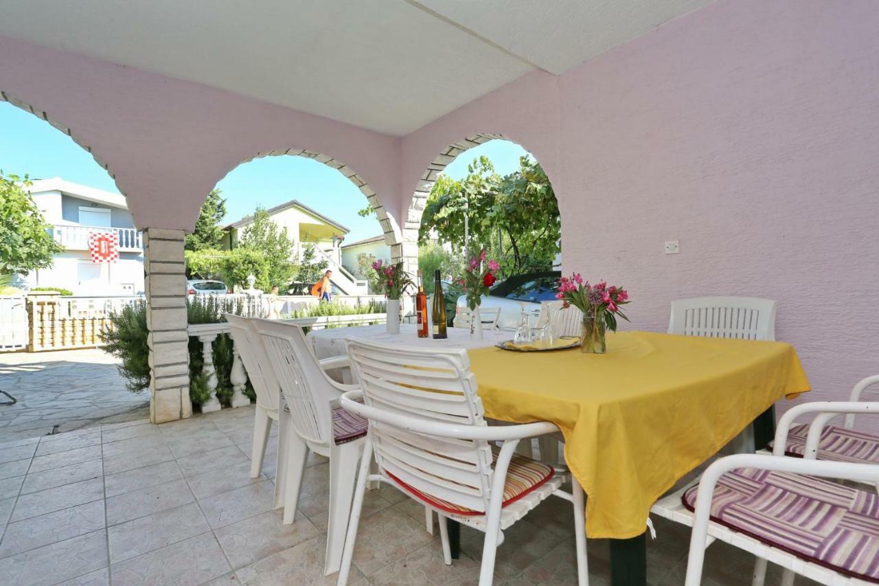 Villa Neyla Vir Extérieur photo