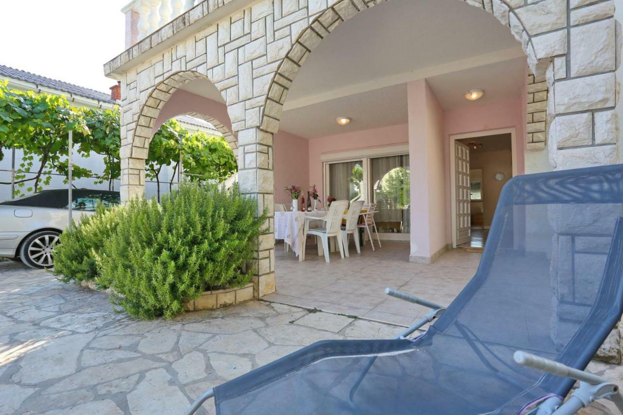 Villa Neyla Vir Extérieur photo